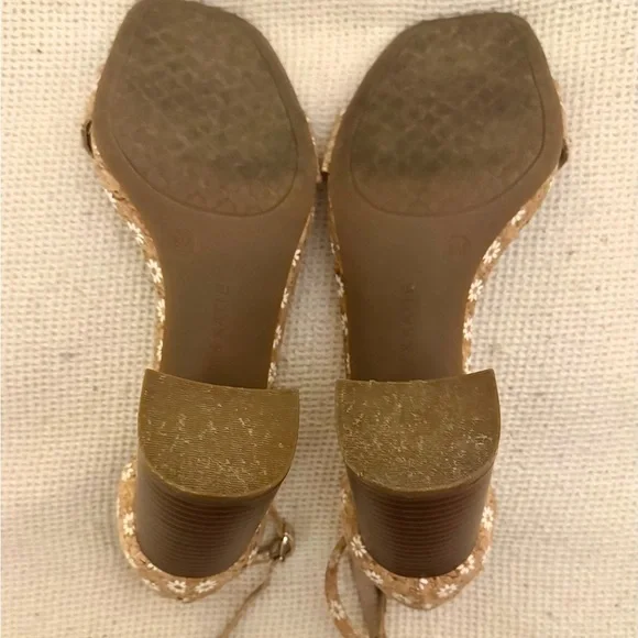 Kelly & Katie Cork Floral Women's Heels - Picture 4 of 4